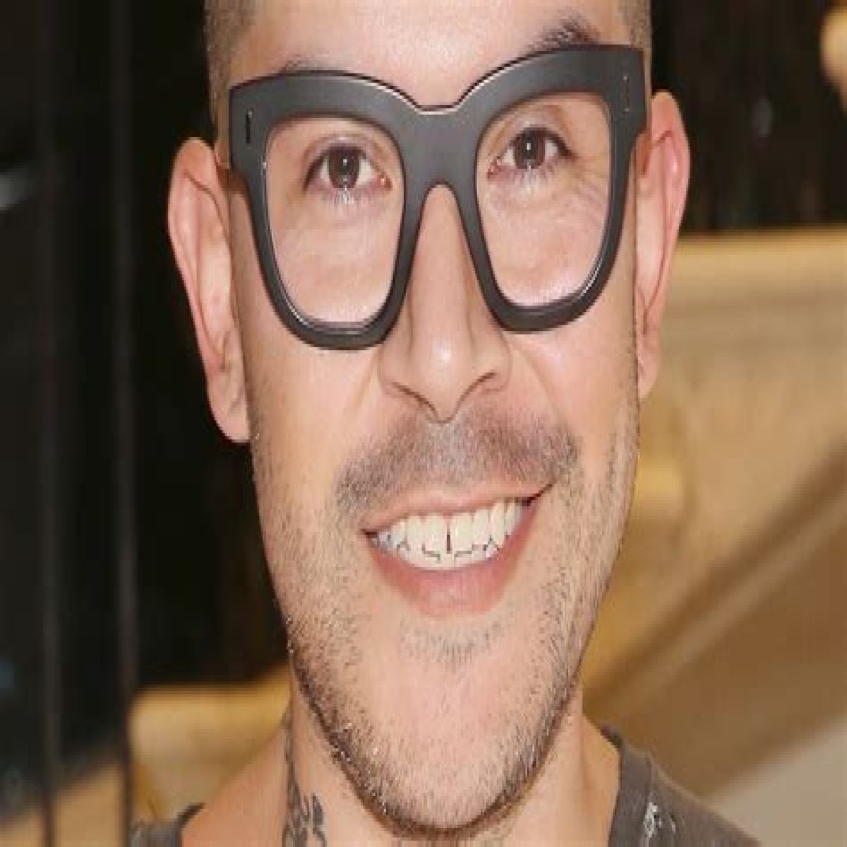 HTML